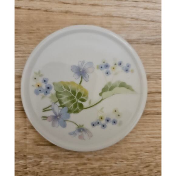 The Toscany Collection Flower Lidded Cup Botanical Floral Design Mug & L… - Picture 10 of 10